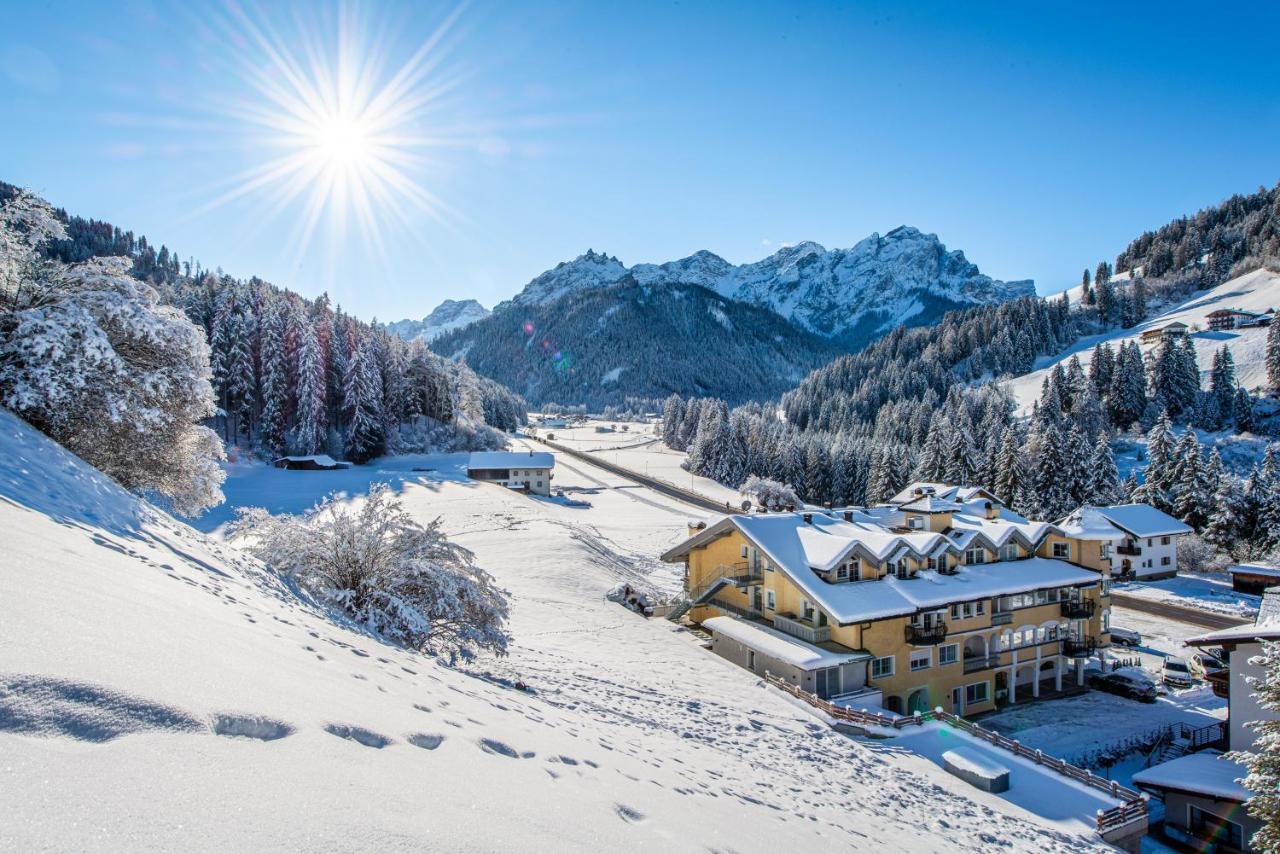 Hotel Erika Braies  Dış mekan fotoğraf